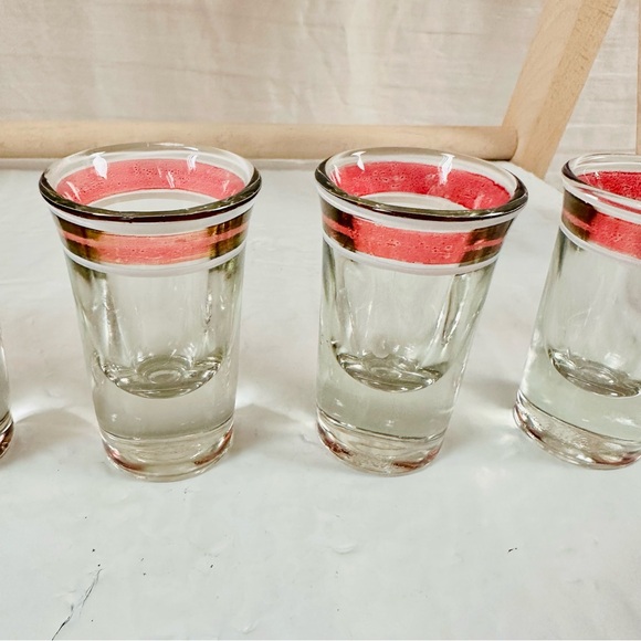 Vintage Set of 5 Shot Glasses with Ruby Flashing by Hazel Atlas - Picture 4 of 10
